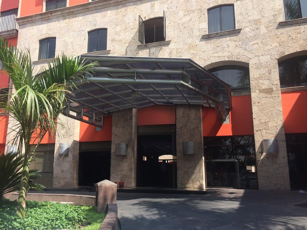Hotel Celta Zapopan Bagian luar foto