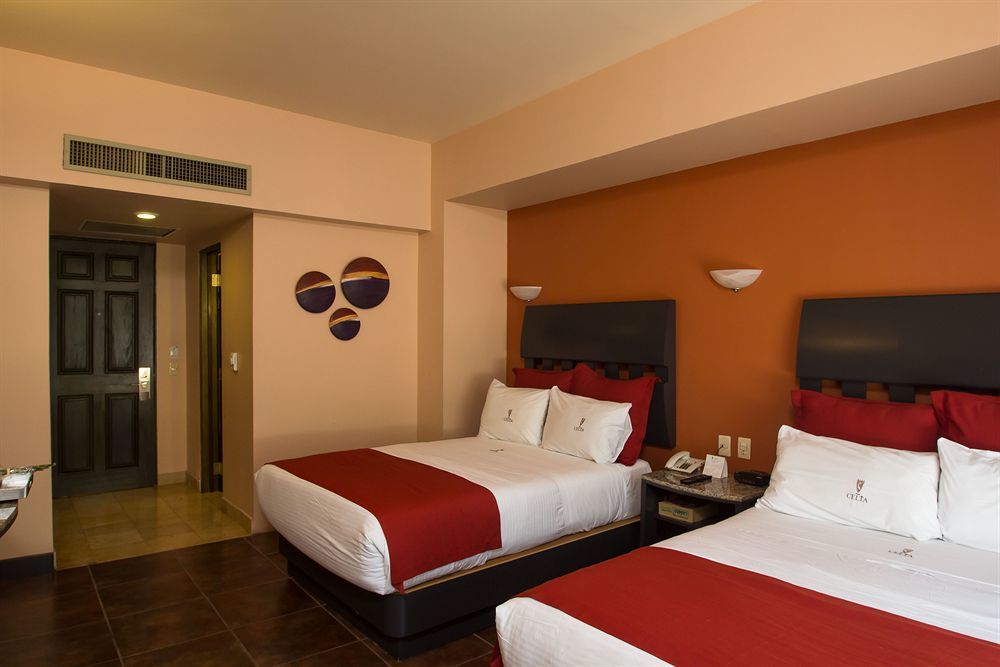 Hotel Celta Zapopan Bagian luar foto